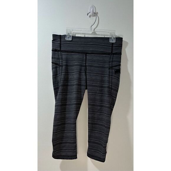 Lululemon women’s capri length gray leggings size 6. #35-0869 - Picture 1 of 6